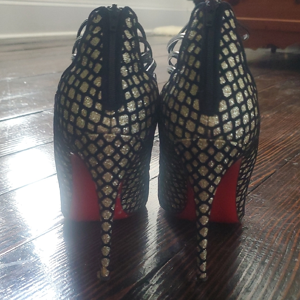Christian Louboutin Black Strappy Cage Pointed Toe Heels with Red Soles - Picture 2 of 11